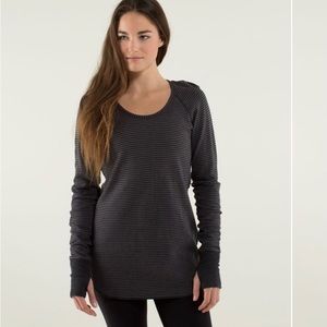 Lululemon" Open your Heart long Sleeve -Size None-measurements In the Photos